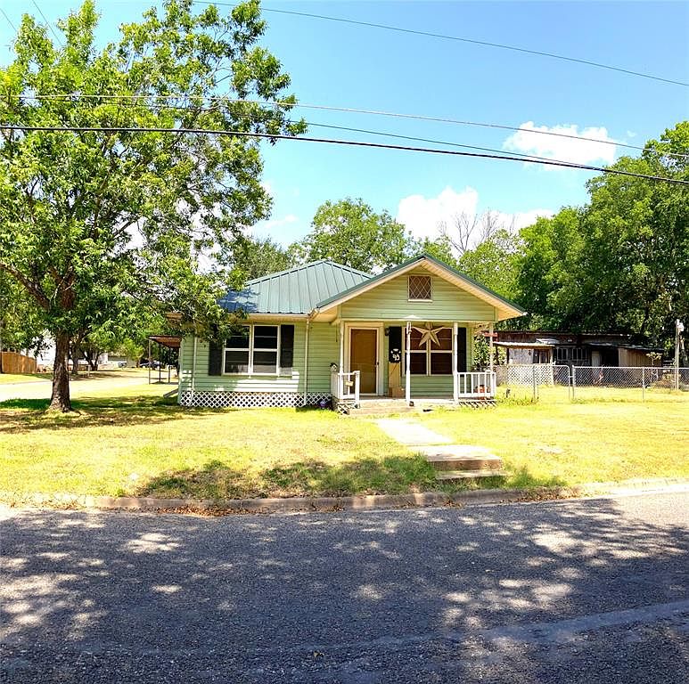 312 11th St, Somerville, TX 77879 MLS 44926862 Zillow