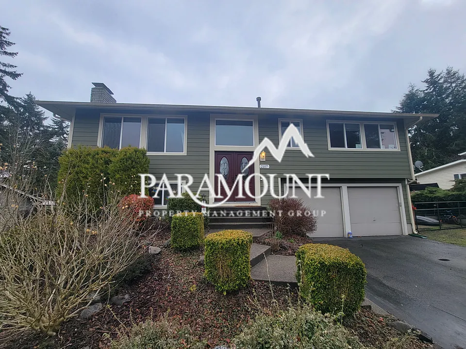 2107 Evergreen Ave SE