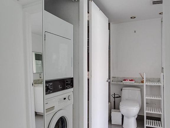 4th image of 305-650 West Ave #305
