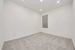 904 Capracotta Dr — Photo 7