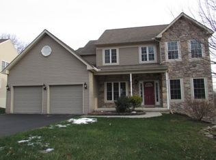 481 Lancer Dr, Columbia, PA 17512