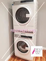 Rented by Weissman Realty