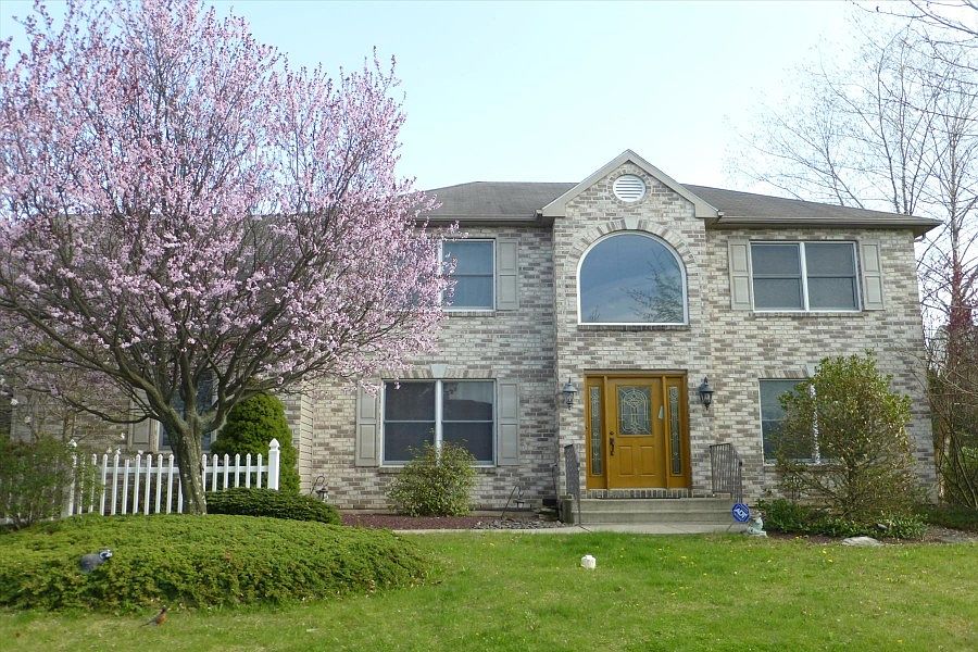 1st image of 4006 Galway Dr