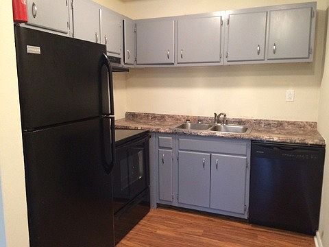 2nd image of 1372 W Ocean View Ave APT 106
