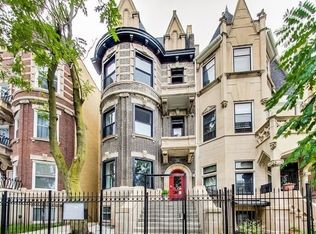 4516 S King Dr APT 3, Chicago, IL 60653