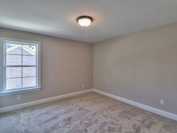 5th image of 1132 Ownen Layne Dr Lot 202