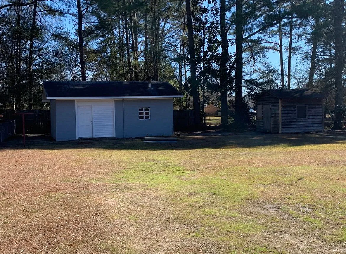 3 bed, 1104 sqft, $1,395 — Photo 3