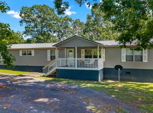 1055 Ridge Rd, Madisonville, TN 37354