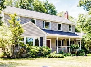 13 Holbrook St, Medway, MA 02053