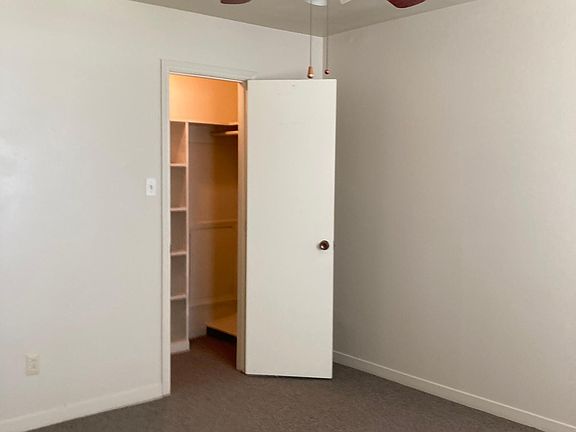 3rd image of 1919 20th St APT 4
