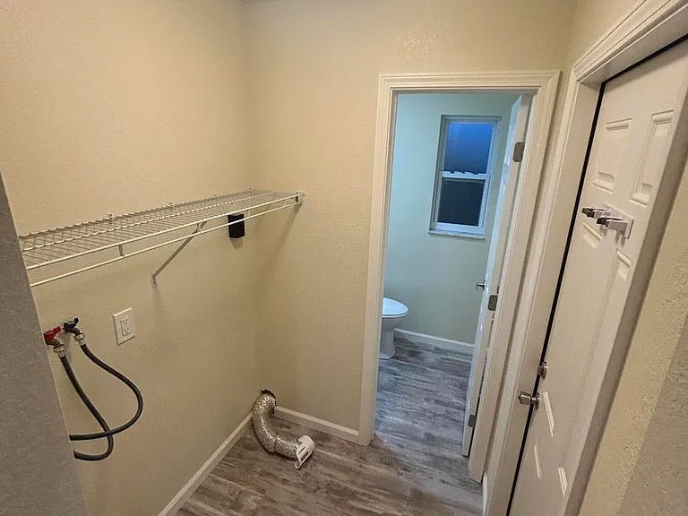 101 Lagrange Ave #101 — Photo 12