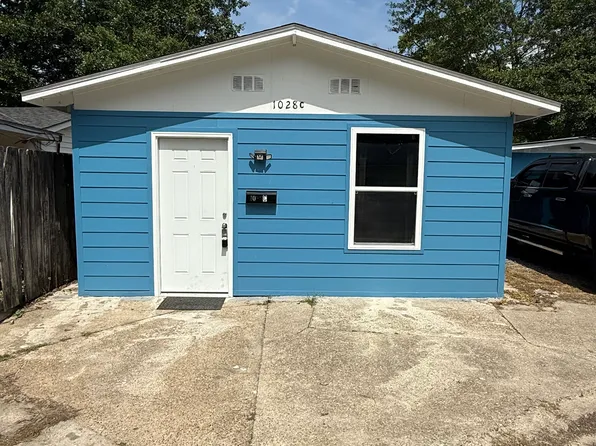 1028 Tucker Ave #C, Pascagoula, MS 39567