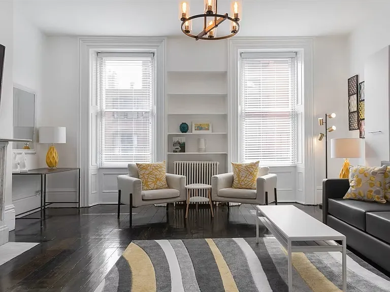 169 Beacon St #3R — Photo 4