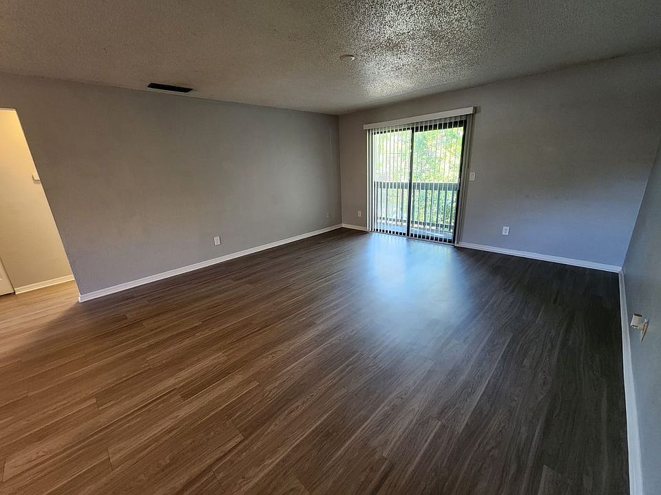 1st image of 6214 54th Ave N #205