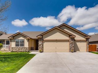 412 River Rock Dr, Johnstown, CO 80534