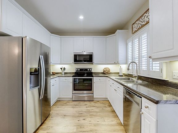 4th image of 2117 Gold Valley Dr