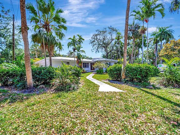5th image of 1601 Brickell Drive