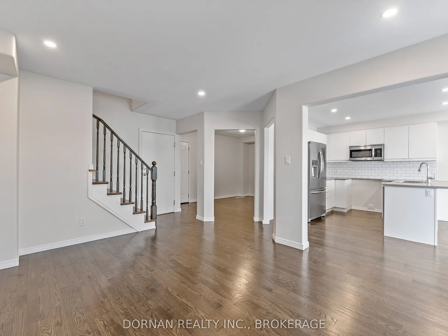 3 bed, $2,400 — Photo 3