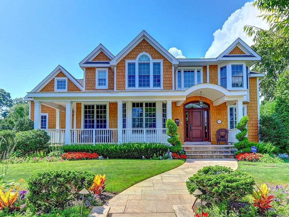 1st image of 103 Bay Dr