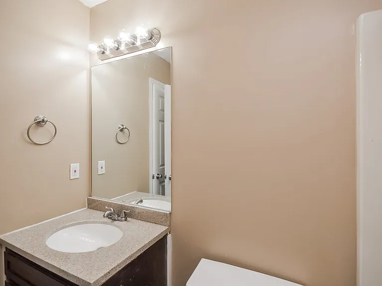 130 Branchwood Dr — Photo 22