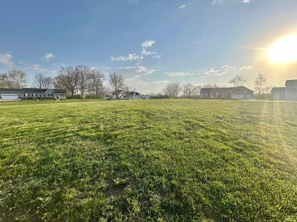 4254-4268 Admirals Cove Dr, Lafayette, IN 47909