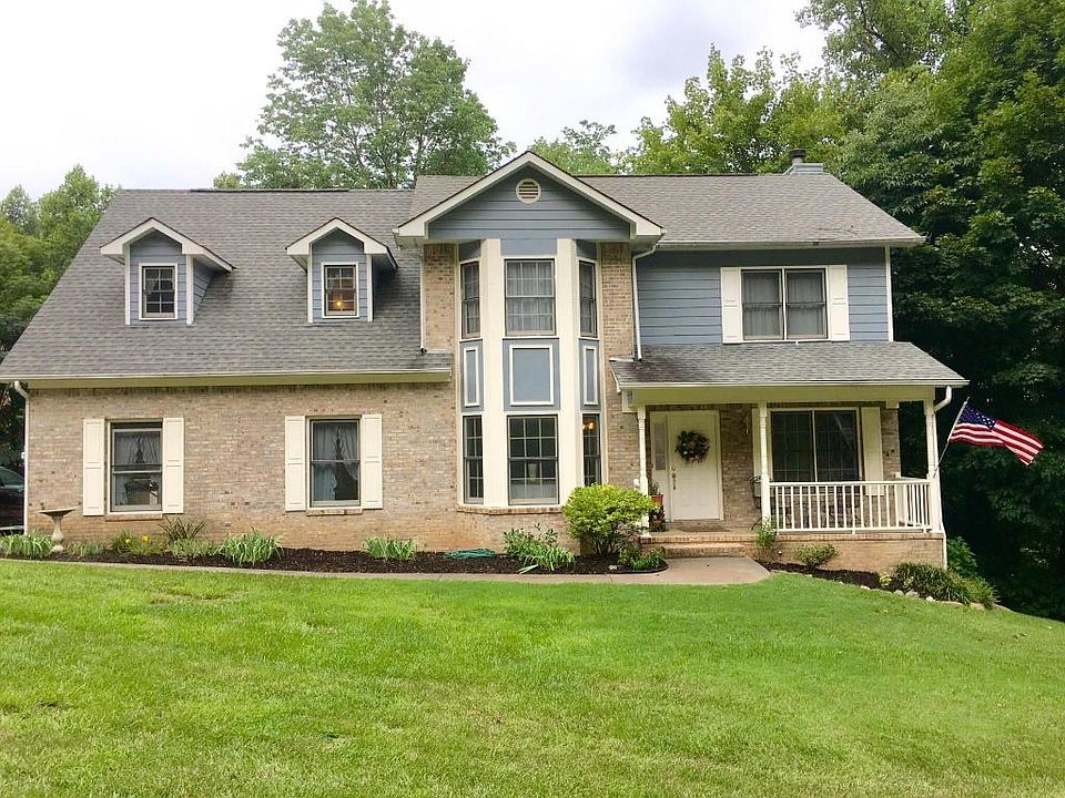 1st image of 3633 Stoneridge Dr