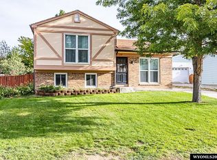 209 Taylor St, Rock Springs, WY 82901