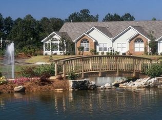 5300 Crumpacker Dr, Roanoke, VA 24019