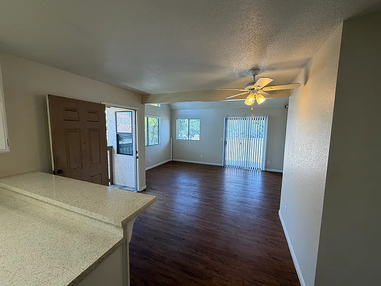 2629 B St #5A — Photo 10