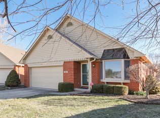 2745 Colony Lake East Dr, Plainfield, IN 46168