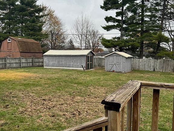 3rd image of 4225 S Gerrard Dr