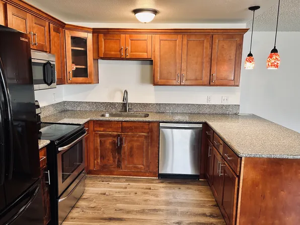 4048 N Attu St, Portland, OR 97203