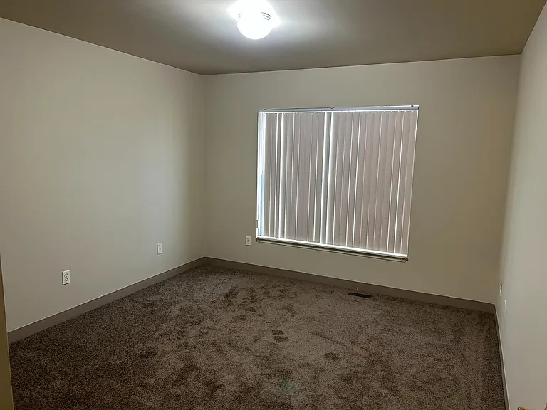 Unit Photo