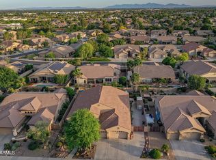 7927 W Sands Dr, Peoria, AZ 85383
