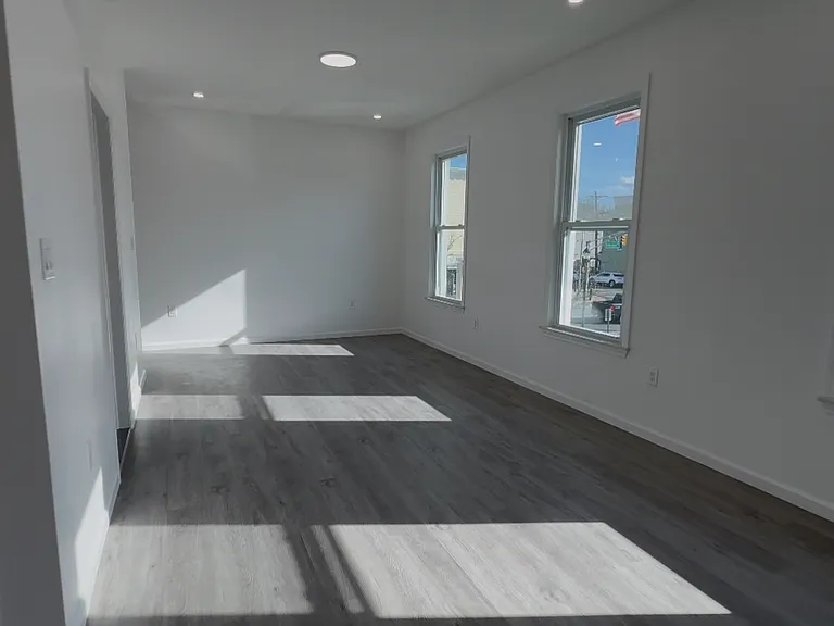 17 Kearny Ave #2 — Photo 11