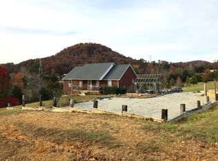 931 Pine Tavern Rd, Lebanon Junction, KY 40150