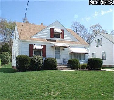 1st image of 2213 Larchmont Dr
