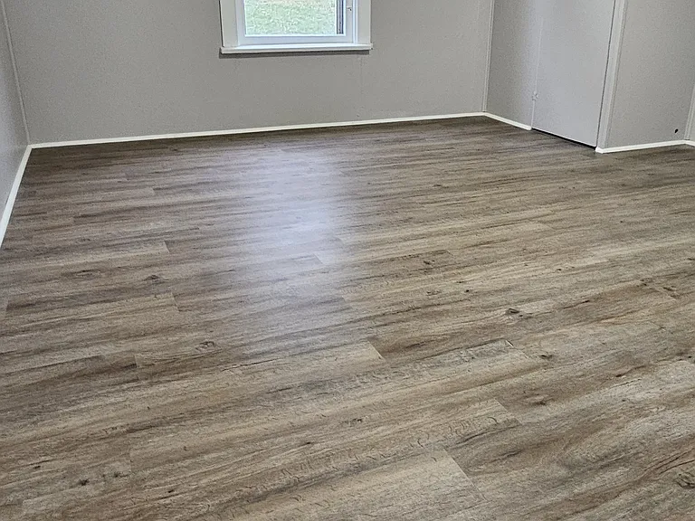 661 N Main St — Photo 12