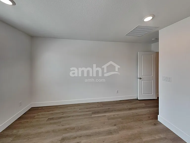 4683 Flaming Ridge Trl — Photo 10
