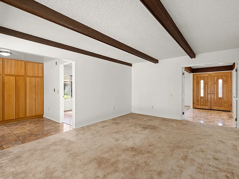 17305 Campillo Dr — Photo 10