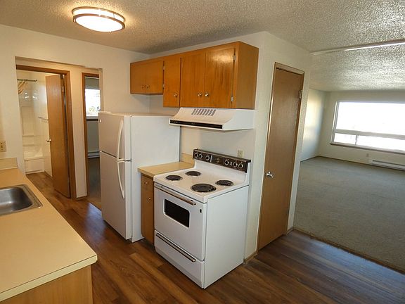 5th image of 420 S Laurel St #10