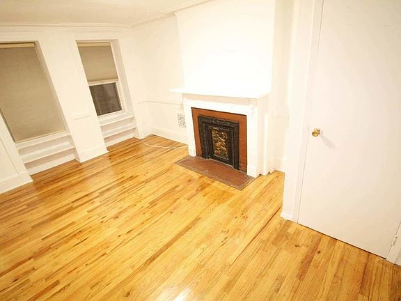 3rd image of 243 Greene Ave APT 1