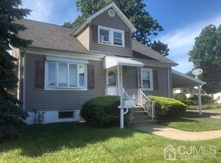 109 Cedar St, Colonia, NJ 07067
