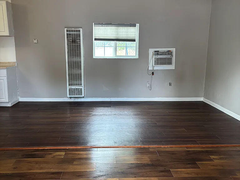 8447 Palmetto Ave #B — Photo 6