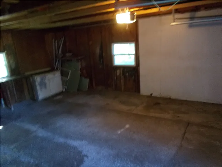 70 Woodhill Dr — Photo 11