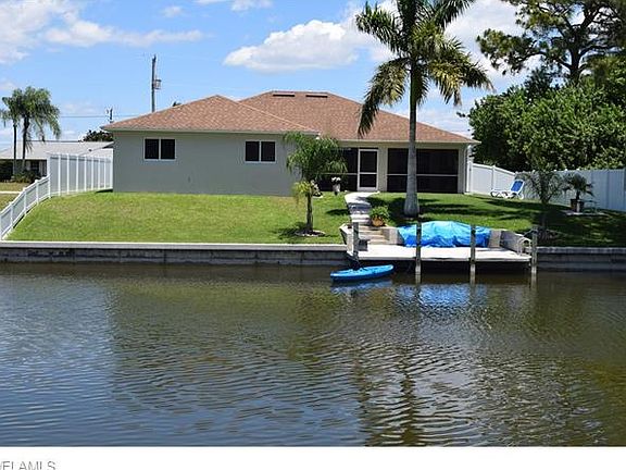 3rd image of 530 SW 26th St