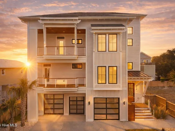 220 Georgia Avenue, Carolina Beach, NC 28428