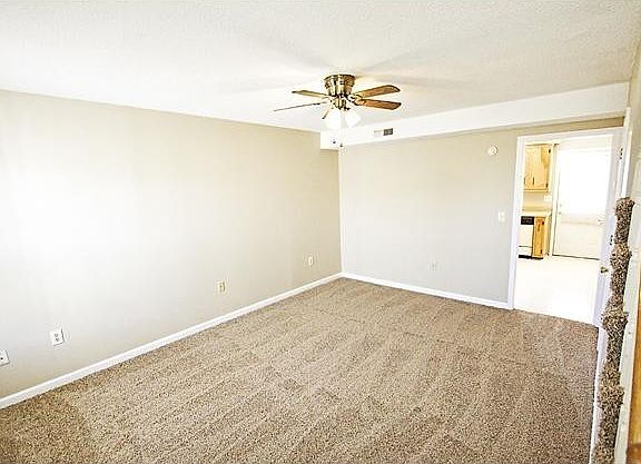 2nd image of 279 Northridge Dr #2
