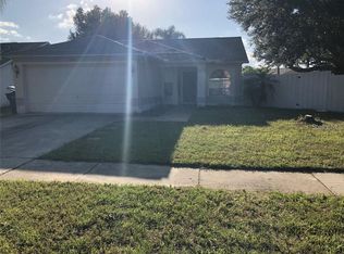 1454 Mohrlake Dr, Brandon, FL 33511