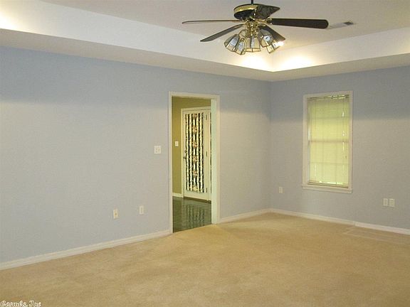 4th image of 607 Chesapeake Dr
